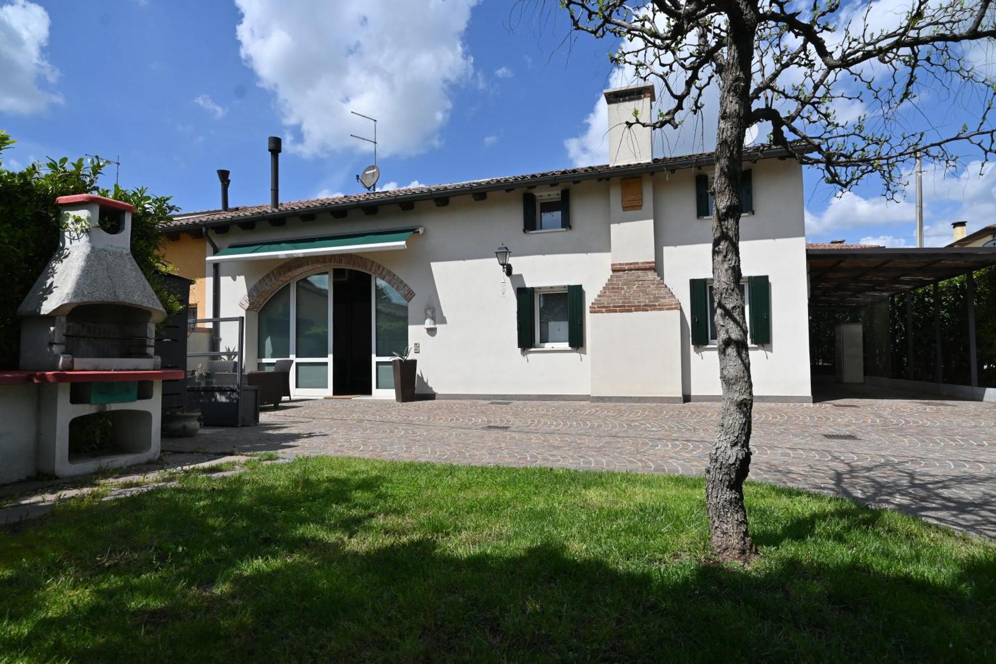 Ca Centosa Artistic House Villa Storica Ristrutturata Con Patio E Giardino Cittadella Exteriér fotografie